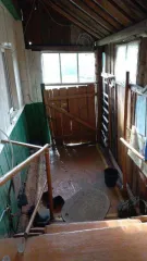 Жилой дом 28.7 кв.м с участком, Пермский край. Жилой дом: 28.7 кв.м., вид права: собственность, кадастровый (условный) номер 59:35:0490101:281, адрес: Российская Федерация, Пермский край, муниципальный округ Суксунский, деревня Нижняя Истекаевка, улица Центральная, домовладение 12. Земельный…