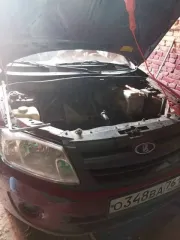 Lada Granta 2013 года, 82 л.с., 150 000 км. Легковой автомобиль, марка: LADA 219060 GRANTA, год изготовления: 2013, VIN: XTA219060DY045667, г/н: О348ВА761, мощность двигателя, л. с. (кВт): 81,6.
