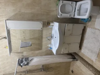Жилое помещение 61.1 кв.м, Ставропольский край, квартира; общая площадь: 61,10 кв.м., год постройки: 2015; этажность: 7; этаж: 5; кадастровый номер: 26:34:050103:374; местоположение (адрес): 357700, Ставропольский край, г. Кисловодск, ул. Толбухина, д. 16, кв. 17. Для осмотра необходимо…