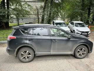 Toyota RAV4, 2015 года, 146 лс, 381000 км, АКПП Легковой универсал, марка: Toyota, модель: RAV4, год изготовления: 2015, VIN: JTMRDREV40J020203, цвет: Черный, мощность двигателя (л.с.) 146