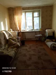 Помещение, общая площадь 12.7 кв.м., этаж 3,  кадастровый номер 74:39:0306022:512 
Расположенное по адресу: 456043, Челябинская область, г. Усть-Катав, ул. Ленина, д. 42, кв. 74,
Имущество является предметом залога ПАО «СОВКОМБАНК»