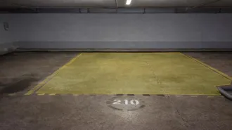 Продажа имущества, находящегося в оперативном управлении ГБУ «Жилищник района Ломоносовский», нежилое помещение по адресу: г.Москва, ул. Гарибальди, дом 15. Подземный этаж №2, пом.I, м/м 210, площадь 16,6. Кадастровый номер 77:06:0003008:3284 Продажа имущества, находящегося в оперативном управлении…