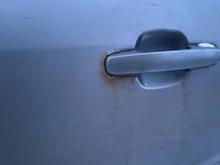 Chery Tiggo 2014 года, модель T11 Tiggo. VIN: LVVDB11B4ED093533. Цвет кузова серый. Мощность 126.5 л.с. (93 кВт). Тип транспортного средства: легковой. Имеются аресты и ограничения.