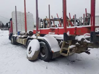 Сортиментовоз LS 1, 2011 года выпуска, VIN X89LS1000B0DU8040, регистрационный знак О579ЕТ29, без гидроманипулятора.