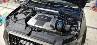 Audi Q5 2012 года выпуска, VIN WAUZZZ8R7CA093924