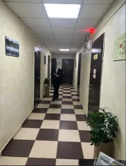 Нежилое помещение 37,5 кв.м Якутск Помещение нежилое, площадь 37,5 кв.м., кад.№ 14:36:102035:159, адрес: г. Якутск, ул. Можайского, д. 13, корп. 7 "а", пом. 9. Общая площадь: 37.5 Кадастровый номер: 14:36:102035:159