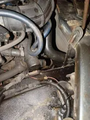 Шевроле Нива 2005 года, цвет темно-серый металлик. VIN: X9L21230050068370. ПТС: 23 УК 995879. Государственный номер: А477КХ790. Модель двигателя: 2123, бензиновый, номер 0078351. Мощность 58.5 л.с. (79.6 кВт), рабочий объем 1690 куб. см. Номер кузова: X9L21230050068370. Экологический класс второй…