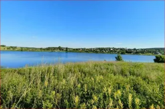 Дом 38,6 кв.м. и земельный участок 1500 кв.м. в Свердловской области, село Лая, улица Береговая, дом 2. Жилое здание, кадастровый номер: 66:19:2201005:270. Земельный участок, категория земель: Земли населенных пунктов, разрешенное использование: для ведения личного подсобного хозяйства, кадастровый…