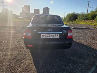 Lada Priora, 2012 года выпуска, 97,9 лс, 284000 км. Легковой автомобиль, VIN: XTA217030D0402038, 97,9 л.с., рабочий объем двигателя 1596 куб. см., разрешенная максимальная масса 1578 кг., масса без нагрузки 1163 кг., цвет: сине-черный, г/н: В943РВ69, пробег примерно 284 000 км.