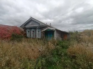 1/4 доли дома и участка, здание 34,4 кв.м., участок 5000 кв.м., Мордовия, здание, кадастровый номер 13:01:0430002:318, площадь 34,4 кв.м., общая долевая собственность, доля в праве 1/4, адрес местонахождения: Республика Мордовия, район Ардатовский, село Жабино, ул. Верхняя, д. 14, и земельный…