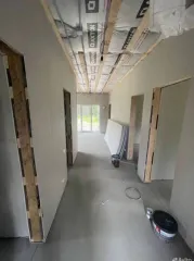 Жилой дом 90,6 кв.м и земельный участок 1500 кв.м в Карелии. Дом жилой, площадью 90,6 кв.м, одноэтажный, расположен по адресу: Респ. Карелия, Прионежский р-н, п. Деревянка, ул. Нагорная, д. 12 (кадастровый номер 10:20:0080120:181). Земельный участок площадью 1500 кв.м, категория земель: земли…