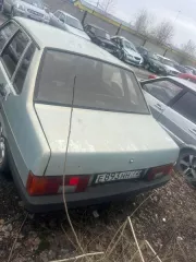 Автомобиль марки ВАЗ 21099, г.р.з. Е 893 НН 72, VIN: XTA21099023309413, 2002 г.в. Ключи и документы отсутствуют. Проверка исправности не проводилась. ПТС, СТС не передавались. Погрузка и транспортировка осуществляется покупателем. Автомобиль продается в текущем состоянии. За скрытые дефекты…