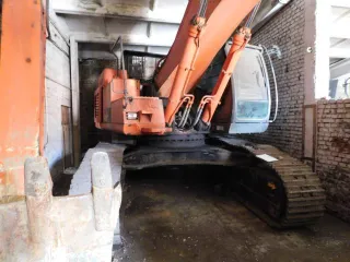 Hitachi ZX450LC-3 2007 экскаватор Hitachi ZX450LC-3, 2007 года HCM1J100A00021304 НВ9535