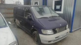 Mercedes-Benz Vito 108 D 1998 года, VIN: VSA63806413154024, госномер У602РВ761. Автомобиль грузовой, имеет повреждения.