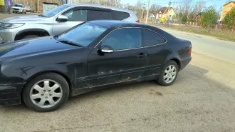 MERCEDES BENZ CLC 200 KOMPRESSOR, 2001 Легковой автомобиль MERCEDES BENZ CLC 200 KOMPRESSOR, идентификационный номер (VIN) WDB2083441F188859, 2001 г.в., гос. рег. номер У348ХН 102, цвет: черный. Имущество является предметом залога. Залогодержатель Королева Инна Валентиновна.