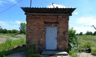 Недвижимое имущество: (1) Сооружение, 24:12:0380107:501, Нежилое (сооружение), склад временного содержания, Красноярский край, Енисейский район, с. Верхнепашино, ул. Советская, 1В/8, 641 кв. м; (2) Здание, 24:12:0380107:512, Нежилое, 663148, Россия, Красноярский край, Енисейский район, с…