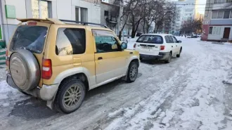 Mitsubishi Pajero Mini, 1999, 64 лс, 243000 км, полный привод, АКПП, кузов № H58A0103575, гос.номер Т577ХТ27. Транспортное средство является в силу закона совместно-нажитым имуществом должника, приобретенным в период брака и зарегистрировано в органах ГИБДД на имя супруги.