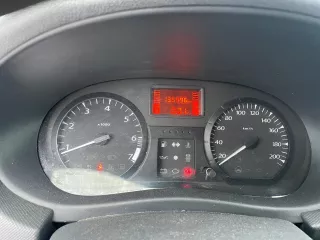 Лот №6 LADA LARGUS, год выпуска 2020, VIN XTAKS045LM1323853, категория ТС В/M1, тип ТС легковой универсал, кузов № XTAKS045LM1323853, цвет белый, рабочий объём двигателя 1596, тип двигателя бензиновый, экологический класс пятый, паспорт ТС 1643 01011192549, государственный регистрационный номер…