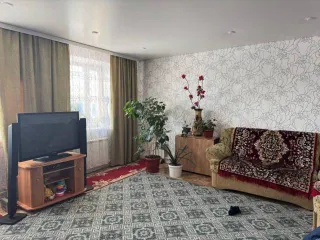 1/3 доли квартиры (48,9 кв.м) и земельного участка (502 кв.м), Челябинская область. 1/3 доля квартиры и 1/3 доля земельного участка в Челябинской обл., еще 1/3 доля квартиры и 1/3 доля земельного участка в Челябинской обл., еще 1/3 доля в праве на жилое помещение, площадь: 48,9 кв.м., кадастровый…