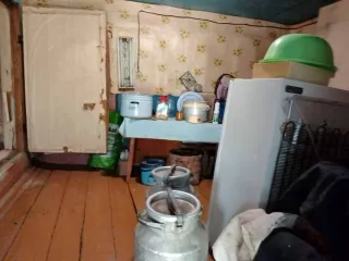 Дом, 60.1 кв.м, Вологодская обл., Чагодощенский р-н, д. Бабушкино, 1/4 доля в праве на жилое здание, площадь: 60,1кв.м., адрес (местонахождение): Вологодская область, р-н. Чагодощенский, д. Бабушкино, д. 12, кадастровый номер: 35:18:0403007:77