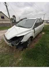 Ford Focus 2010 года выпуска, VIN X9FHXXEEDHAY64473.