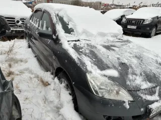 Mitsubishi Lancer 1.6 Р076ТС86 (ключи отсутствуют)