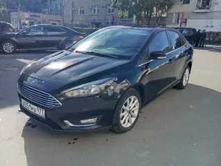 Ford Focus 2018 года выпуска. Легковой автомобиль, седан. VIN: Z6F4XXEEC4JS49287. Государственный регистрационный знак: В851МА977. Привод передний. Объем двигателя 1498 см³, мощность 149.6 л.с. Коробка передач — автомат. Экологический класс 5. Пробег 354273 км. Назначение: pryamie.
