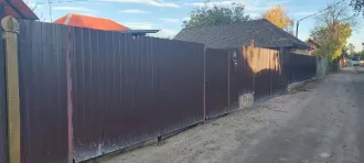 Земельный участок 667 кв.м и дом 85.9 кв.м, Ростовская область. Земельный участок площадью 667 кв.м., категория земель: земли населенных пунктов, для ведения личного подсобного хозяйства, кадастровый № 61:15:0130103:1247; жилой дом площадью 85,9 кв.м., кадастровый № 61:15:0130103:1584 (находятся в…