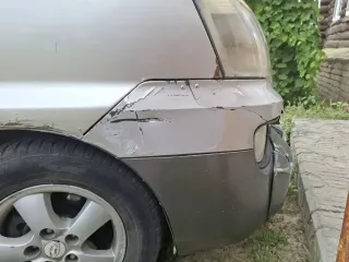 Hyundai Starex 2004. Автомобиль марки Hyundai модель Starex 2004 г.в. VIN-номер KMHWP81HP4U610692. С имуществом можно познакомиться по месту его нахождения по предварительной записи у организатора торгов по адресу: ул. Солнечная, д. 3, р. п. Николаевка Николаевский р-н, Ульяновская область.