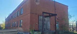 Здание по ремонту электродвигателей, 466,6 м², Красноярский край. Нежилое здание по ремонту электродвигателей общей площадью 466,6 м², расположенное по адресу: Россия, Красноярский край, г. Зеленогорск, ул. Майское шоссе, д. 19/7. Имеются производственные и административные помещения. Год ввода в…