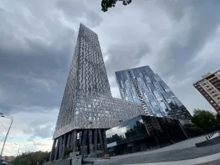 Квартира, 98,9 м², Москва, Мосфильмовская 8. Площадь 98,9 кв.м по адресу: Российская Федерация, город Москва, вн.тер.г. муниципальный округ Раменки, улица Мосфильмовская, дом 8, квартира 220, к/н 77:07:0000000:2869. Площадь 98,9 кв.м по адресу: Российская Федерация, город Москва, вн.тер.г…