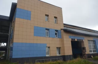 Здание (административно-бытовые помещения) площадью 723,4 м2, назначение: нежилое, кадастровый номер 29:28:110270:42, местоположение: Архангельская область, г. Северодвинск, проезд Чаячий, д.11. Здание (цех изготовления армокаркасов) площадью 1580,8 м2, назначение: нежилое, кадастровый номер…