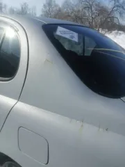 Toyota Platz, 2001 года выпуска, ГРЗ В514УО27.