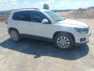 Volkswagen Tiguan 2014 года, 150 л.с., АКПП, VIN XW8ZZZ5NZEG121715