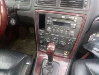 Volvo S60, 2005 года, 209,4 лс, 400000 км, полный привод, АКПП, автомобиль Volvo S60, год изготовления 2005, идентификационный номер (VIN) YV1RS595762501326.