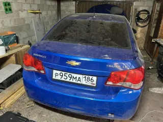 Chevrolet CRUZE 2011 КРУЗ Синий 2011 г.в. Марка, модель: Chevrolet CRUZE. Категория ТС: В. Год изготовления: 2011. Идентификационный номер VIN: KL1JA6959BK144631. Номер кузова: KL1JA6959BK144631. Цвет кузова: Синий. Рабочий объем двигателя: 1796 куб. см. Мощность двигателя (кВт): 104. Паспорт…