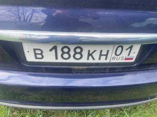 Lada Priora 2011 Lada Priora, 2011 года, 97,9 лс, 100000 км LADA 217230 LADA PRIORA 2011 г.в., VIN XTA217230B0180779.