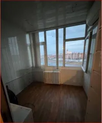 Квартира в Краснодаре по адресу: Краснодарский край, г. Краснодар, ул. Ипподромная, д.53, кв.304. Площадь 118,9 кв.м, 3 комнаты, этаж 10-11 в 11-этажном доме. Кадастровый номер: 23:43:0144060:283.