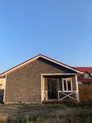 Дом 81,3 кв.м и участок 544 кв.м, Новосибирск: земельный участок, общей площадью 544 м2, кадастровый (условный) номер: 54:35:111375:327, жилой дом, площадью 81,3 м2, кадастровый (условный) номер: 54:35:111375:328, расположенные по адресу: Новосибирская область, г. Новосибирск, Донецкая ул., д…
