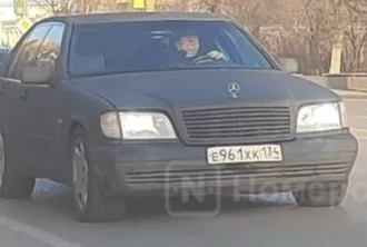 Легковой автомобиль Мерседес Бенс S500, год изготовления: 1995, VIN: WDB1400501A263369, г/н: Е961ХК134