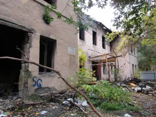 Производственное здание 2846,9 кв.м Челябинская область. Нежилое здание, назначение: производственное, лит. А, А1. Площадь: общая 2846,9 кв.м. Этажность: 1. Адрес: Челябинская область, г. Челябинск, тракт Свердловский, д. 24в, кадастровый номер: 74:36:0708005:159. Самовольно возведенное здание…