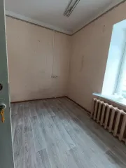 Склад 41,9 кв.м и соц.-реаб. центр 1093,6 кв.м, участок 4906 кв.м, Вологодская обл. Недвижимое имущество, расположенное по адресу: Российская Федерация, Вологодская область, Сямженский р-н, д. Ногинская, ул. им. Поспелова, д. 9. Склад, кадастровый номер 35:13:0102005:616, назначение: нежилое…