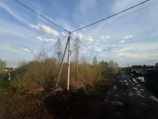 Земельный участок, площадь 885+/-10 м2, кадастровый номер 50:16:0203022:51, адрес: Россия, Московская область, р-н Ногинский, у д. Следово, у д. Следово. Залог в пользу ПАО Сбербанк.