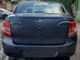Высвобождаемое движимое военное имущество (автомобиль) Высвобождаемое движимое военное имущество, автомобиль: LADA GRANTA  VIN: XTA219010J0504894  (приложение №1) 
Год выпуска: 2017 
Мощность двигателя: 87 
VIN номер: XTA219010J0504894 
Объем двигателя: 1596 
Вид транспорта: легковой 
Марка: LADA…