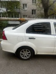 Chevrolet Aveo 2011 года, 101 л.с., легковой автомобиль, марка: Chevrolet, модель: Aveo, год изготовления: 2011, цвет: белый, VIN: XUUSF69W9B0024617, г/н: А133КР164, мощность двигателя, л.с. (кВт): 101