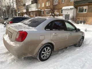 Chevrolet Lacetti 2006 Легковой автомобиль: CHEVROLET LACETTI, 2006 года выпуска, VIN X4XNA196J60000022, государственный регистрационный знак Т305КН96, кузов (коляска): № X4XNA196J60000022. Для получения всей имеющейся информации (в том числе фото) необходимо направить запрос на адрес эл. почты (в…