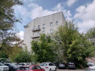 Нежилое помещение по адресу: г. Москва, ул. Буженинова, д. 12, площадью 197,9 кв. м, (этаж № 1), кадастровый номер: 77:03:0003014:6289 Назначение нежилого помещения: Свободное Общая площадь: 197.9