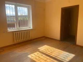 Здание 252,6 кв. м и земельный участок 474 кв. м, Краснодарский край. Местоположение: Краснодарский край, р-н Славянский, г. Славянск-на-Кубани, ул. Комсомольская, д. 93А. Кадастровый номер здания: 23:27:1404001:10253. Кадастровый номер земельного участка: 23:48:0204034:18. Вид ограничений и…