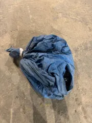 Хомуты металлические 1859 штук: хомут диаметром 45 мм - 696 штук; хомут диаметром 70 мм - 853 штука; винтовой хомут - 20 штук; винтовой хомут - 310 штук. Общий вес брутто 19,46 кг.