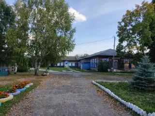 Нежилое здание Нежилое здание, назначение: нежилое, 1 – этажный, общая площадь 864 кв.м., кадастровый № 12:12:4701029:84;Котельная, назначение: нежилое, 1 – этажный, общая площадь 56,1 кв.м., кадастровый № 12:12:4701029:357; Административное здание, назначение: нежилое, 1 – этажный, общая площадь…